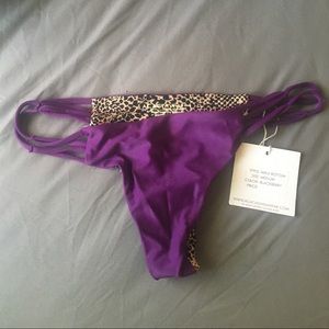 Acacia Maui bottom Blackberry  size M